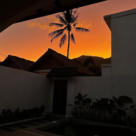 Cozy Cottages Lombok Senggigi Luaran gambar